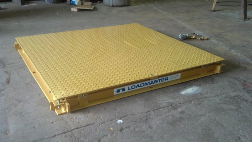 4-x-4-5000lb-warehouse-floor-scale-big-0