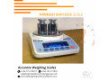 test-weight-for-a-set-of-counting-scales-on-market-kikuubo-kampala-256-0-256-0-small-0