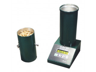 Digital moisture tester for over 25 grain species