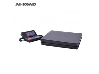 Highly stable heavy-duty platform weighing scales at supplier shop