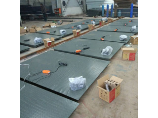 Rugged floor platform weighing scales